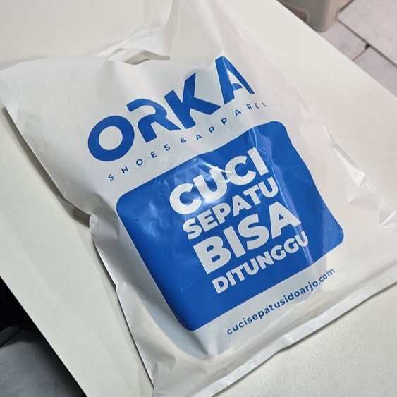 cuci sepatu mojokerto