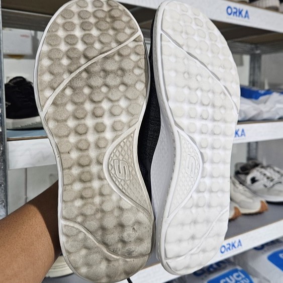 cuci sepatu mojokerto